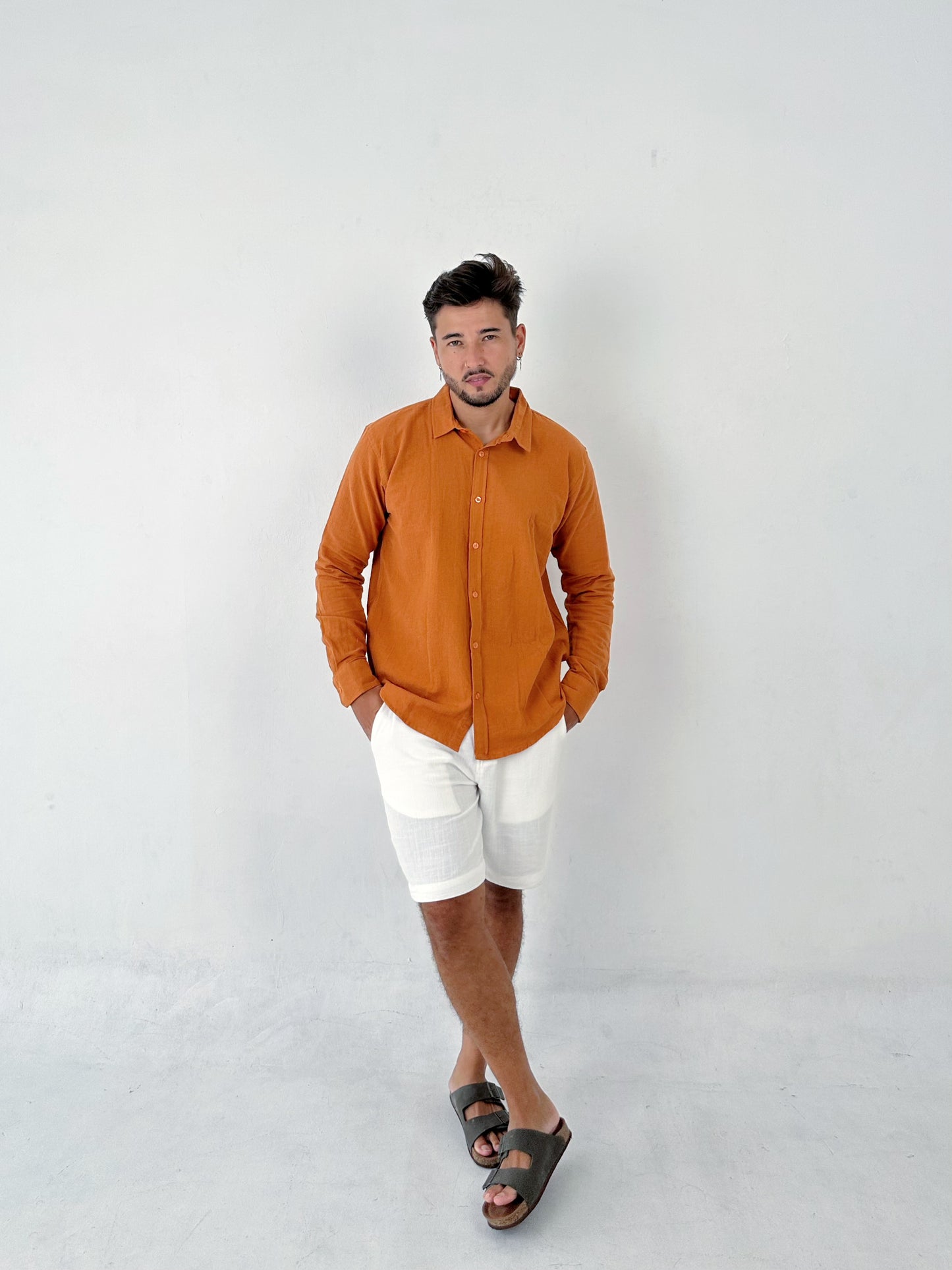 Annantara Linen Long Sleeve Shirt with Spread Collar by Cottonello