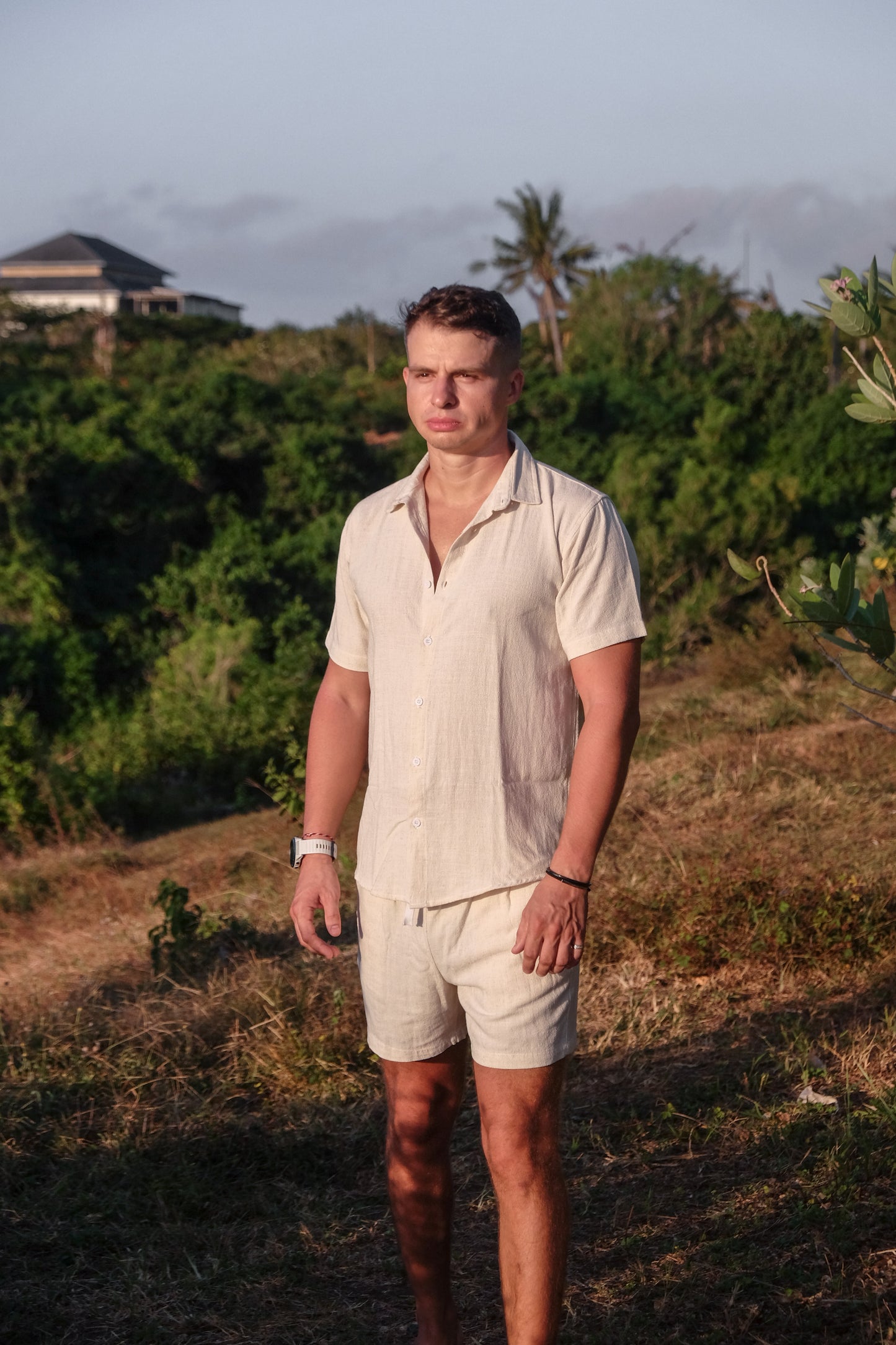 Canggu Linen Shirt: Elevate Your Style with the Finest Texture